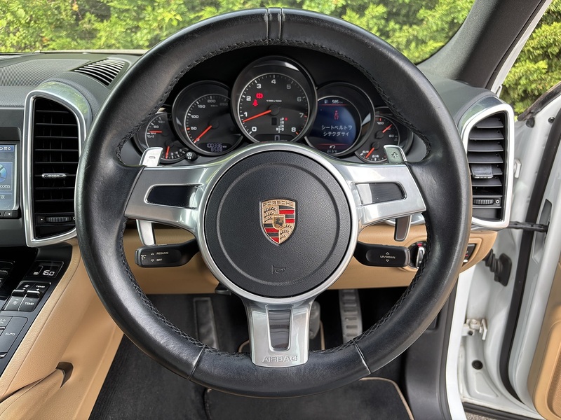 Porsche Cayenne V6 Tiptronic S - U12278