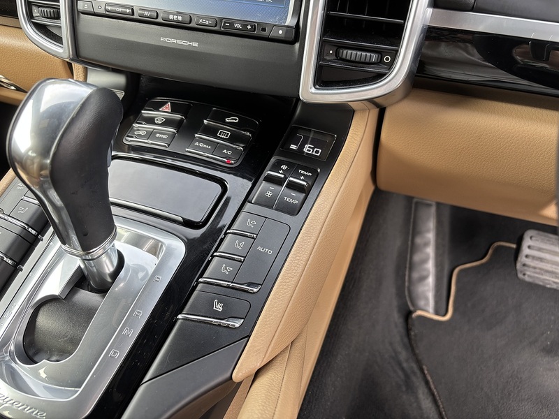 Porsche Cayenne V6 Tiptronic S - U12278