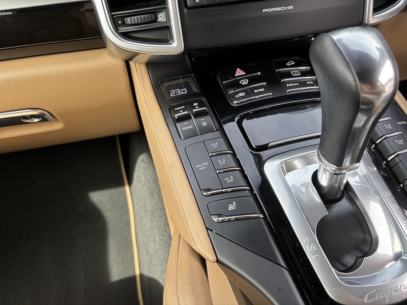 Porsche Cayenne V6 Tiptronic S - U12278
