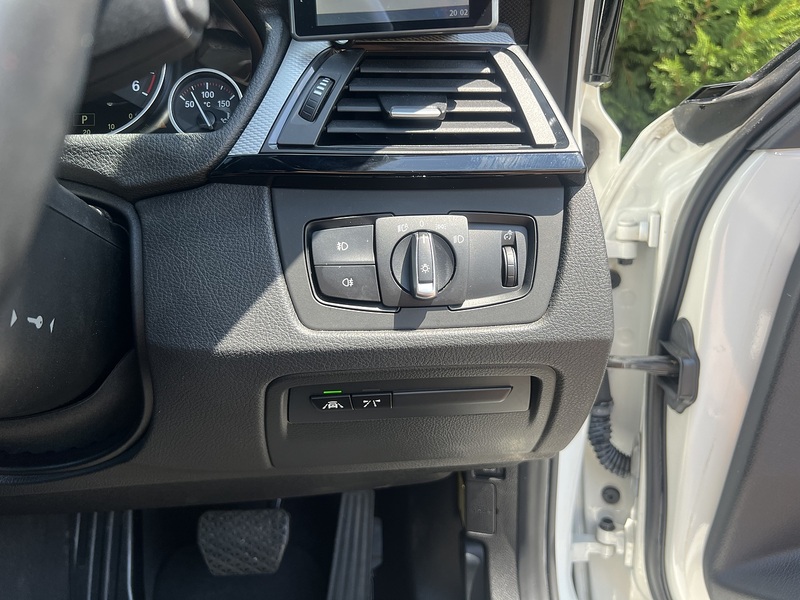 BMW 3 Series 320D M Sport - U12279