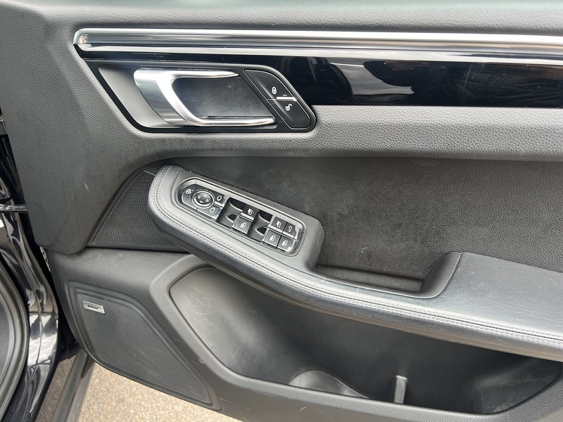 Porsche Macan S Pdk - U12280