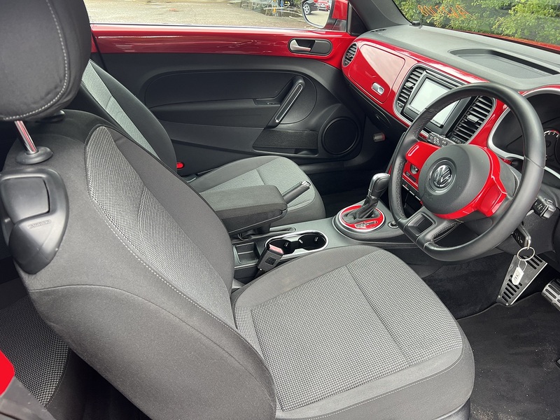 Volkswagen Beetle Design Tsi - U12281