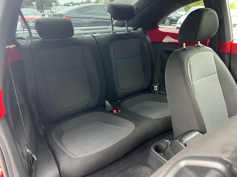 Volkswagen Beetle Design Tsi - U12281