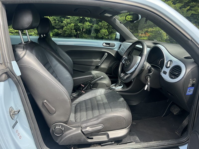 Volkswagen Beetle Design Tsi - U12282