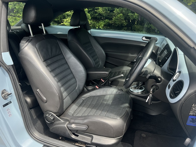 Volkswagen Beetle Design Tsi - U12282