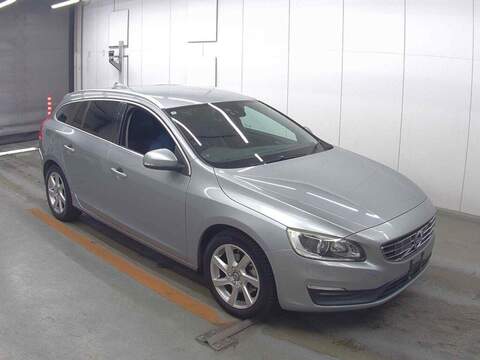 Volvo V60 2.5 T5 SE Lux Premium Estate 5dr Auto