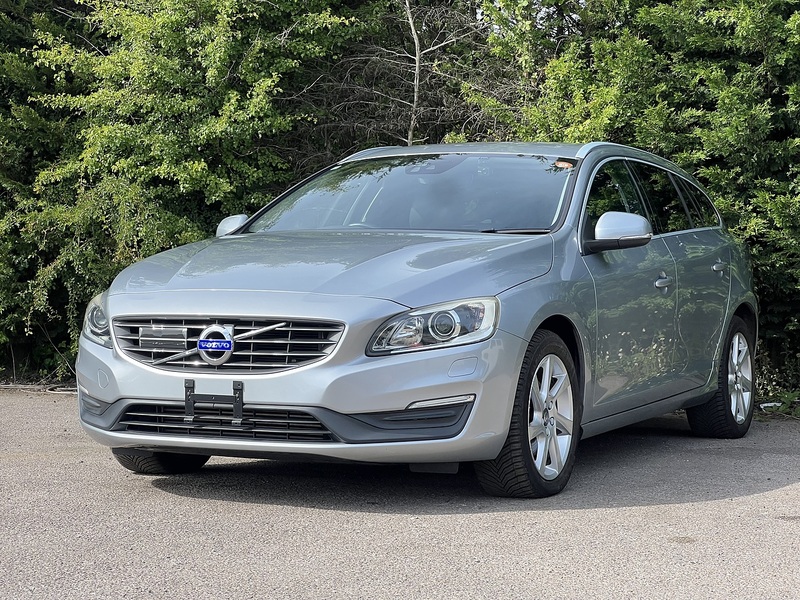 Volvo V60 T4 Se Lux Nav - U12284