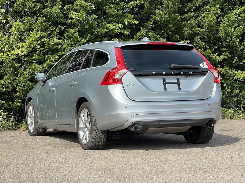 Volvo V60 T4 Se Lux Nav - U12284