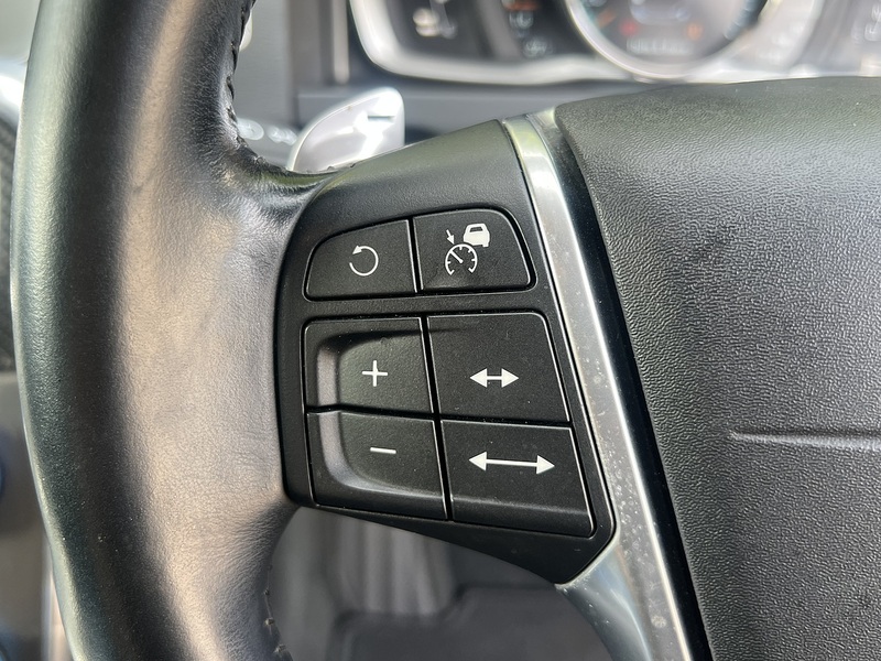 Volvo V60 T4 Se Lux Nav - U12284