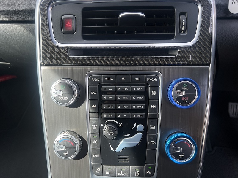 Volvo V60 T4 Se Lux Nav - U12284