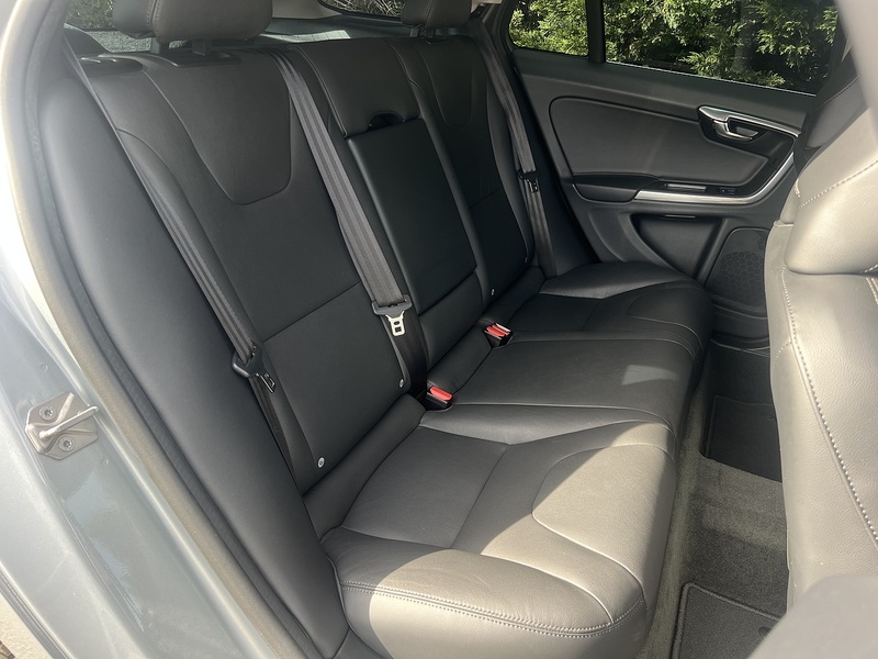 Volvo V60 T4 Se Lux Nav - U12284