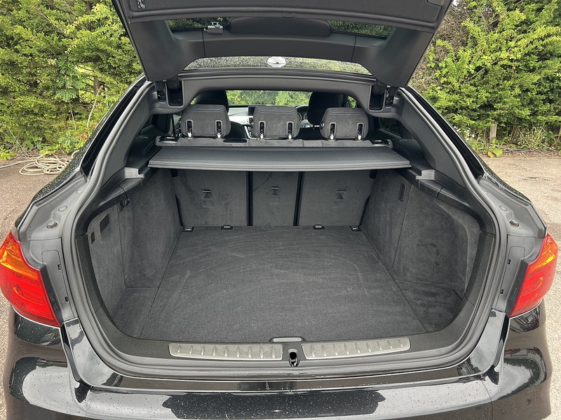 BMW 3 Series 320I M Sport Gran Turismo - U12287