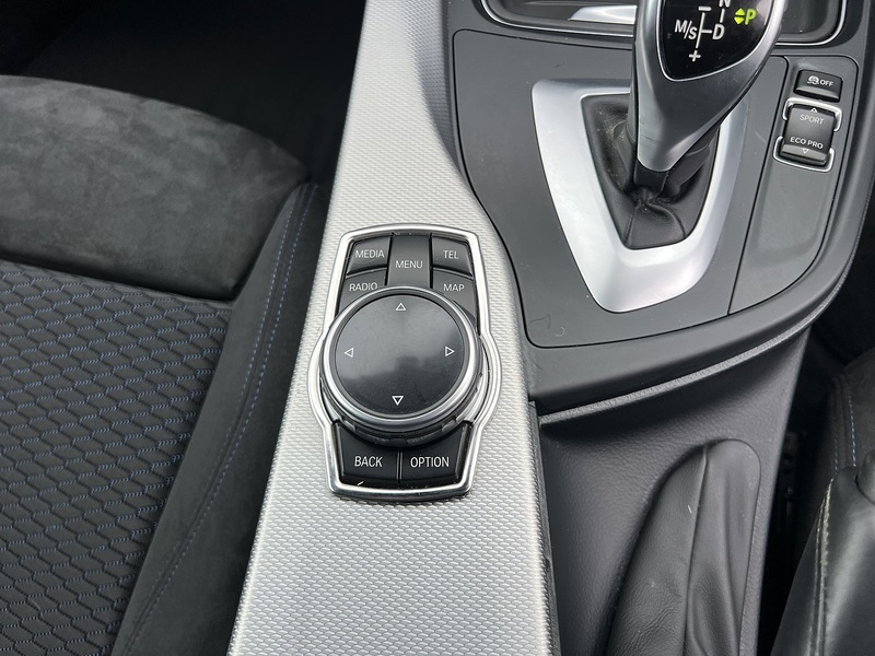 BMW 3 Series 320I M Sport Gran Turismo - U12287