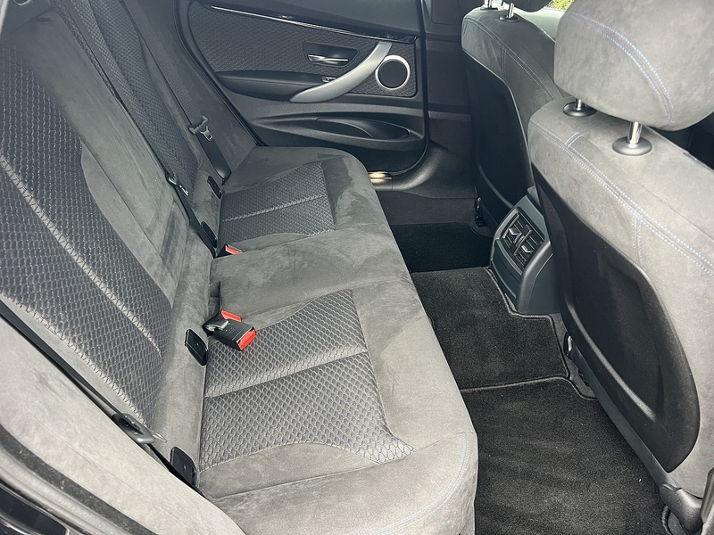 BMW 3 Series 320I M Sport Gran Turismo - U12287