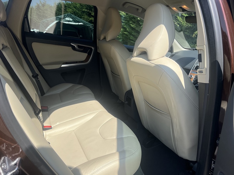 Volvo Xc60 T5 Se Lux Nav - U12290
