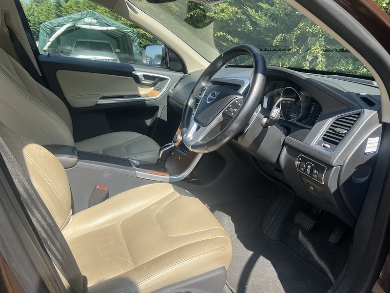 Volvo Xc60 T5 Se Lux Nav - U12290