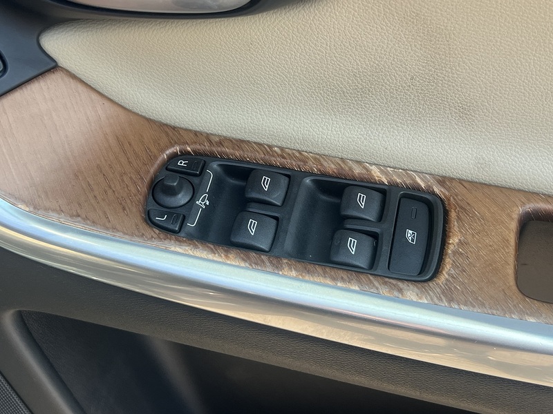 Volvo Xc60 T5 Se Lux Nav - U12290
