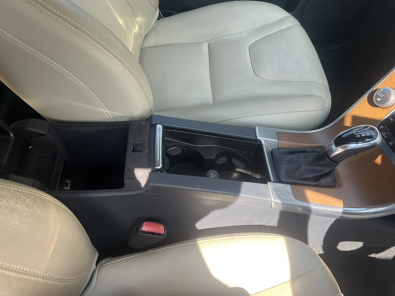 Volvo Xc60 T5 Se Lux Nav - U12290