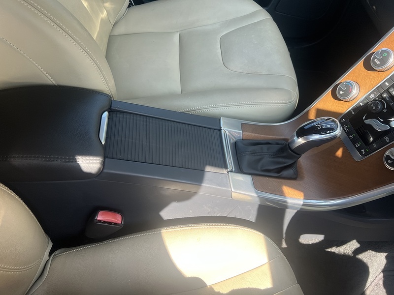 Volvo Xc60 T5 Se Lux Nav - U12290