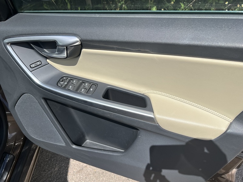 Volvo Xc60 D4 Se Lux Nav - U12294
