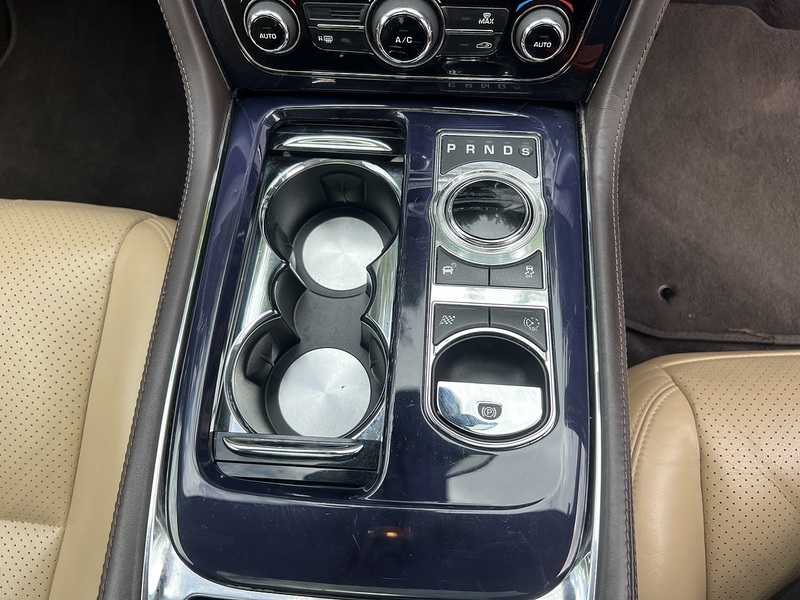 Jaguar Xj V8 Premium Luxury - U12297