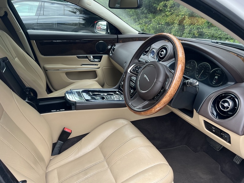 Jaguar Xj V8 Premium Luxury - U12297