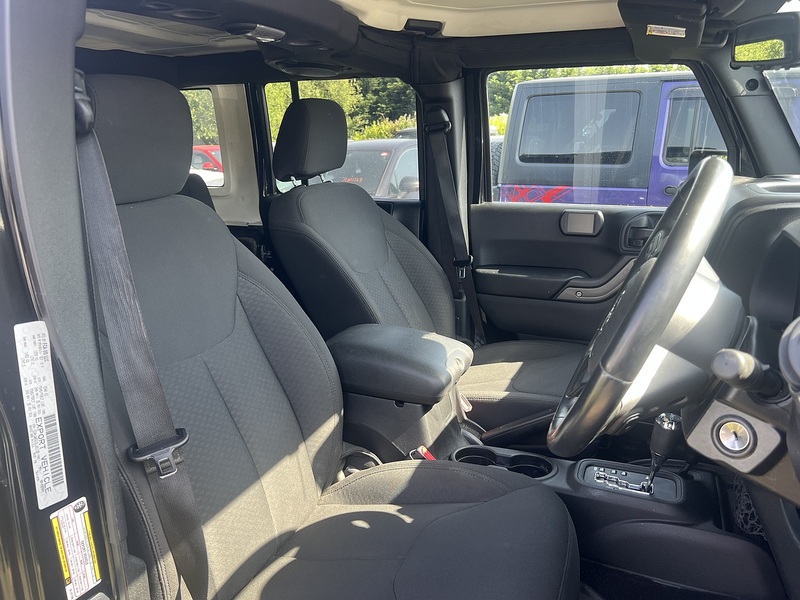 Jeep Wrangler Sport Unlimited - U12298