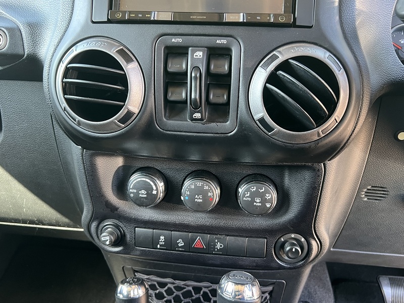 Jeep Wrangler Sport Unlimited - U12298