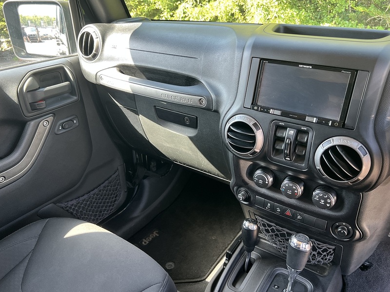 Jeep Wrangler Sport Unlimited - U12298