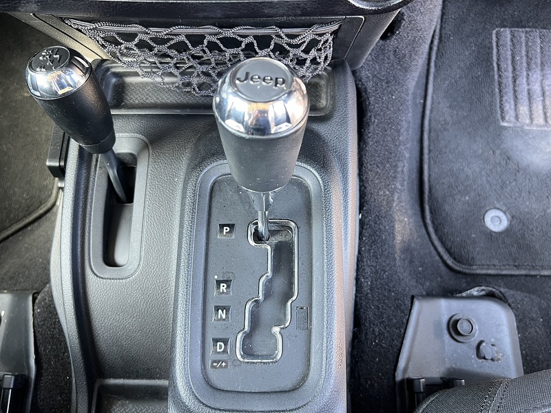 Jeep Wrangler Sport Unlimited - U12298
