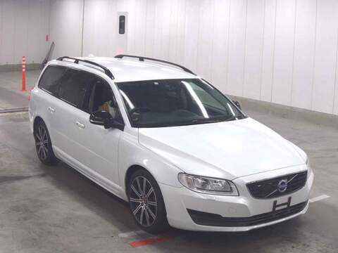 Volvo V70 Volvo XC60 TS