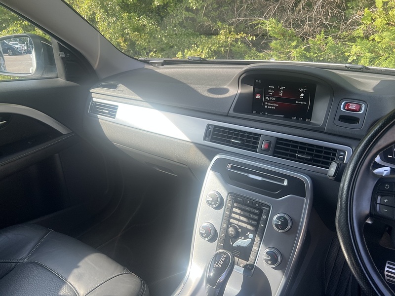 Volvo V70 T5 Dynamic Edition - U12305