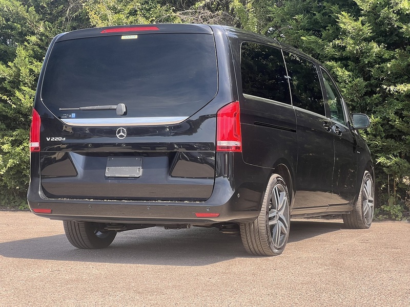 Mercedes-Benz V-Class V 220D Avantgarde Long - U12308