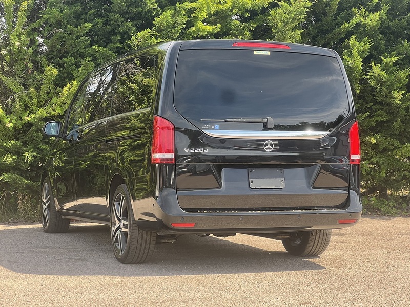 Mercedes-Benz V-Class V 220D Avantgarde Long - U12308