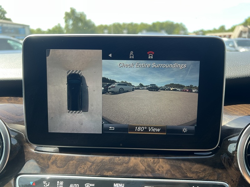 Mercedes-Benz V-Class V 220D Avantgarde Long - U12308