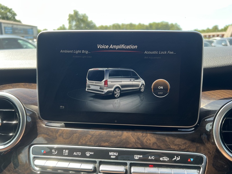 Mercedes-Benz V-Class V 220D Avantgarde Long - U12308