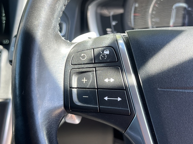 Volvo Xc60 T5 Se Lux Nav - U12309