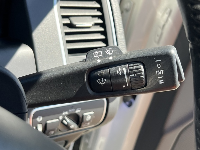 Volvo Xc60 T5 Se Lux Nav - U12309