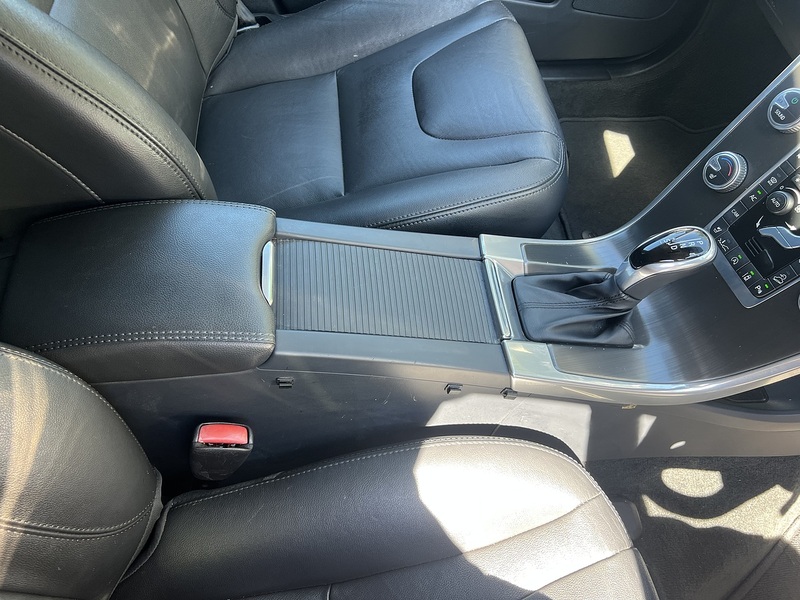 Volvo Xc60 T5 Se Lux Nav - U12309