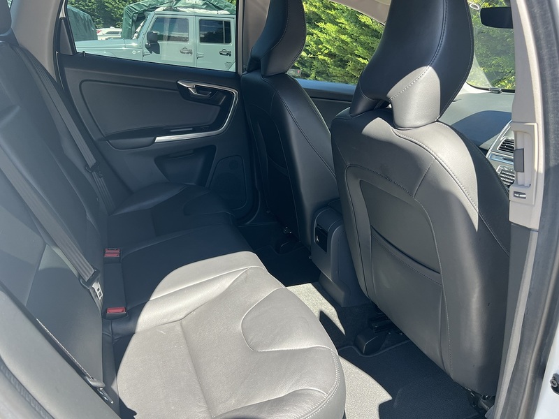 Volvo Xc60 T5 Se Lux Nav - U12309