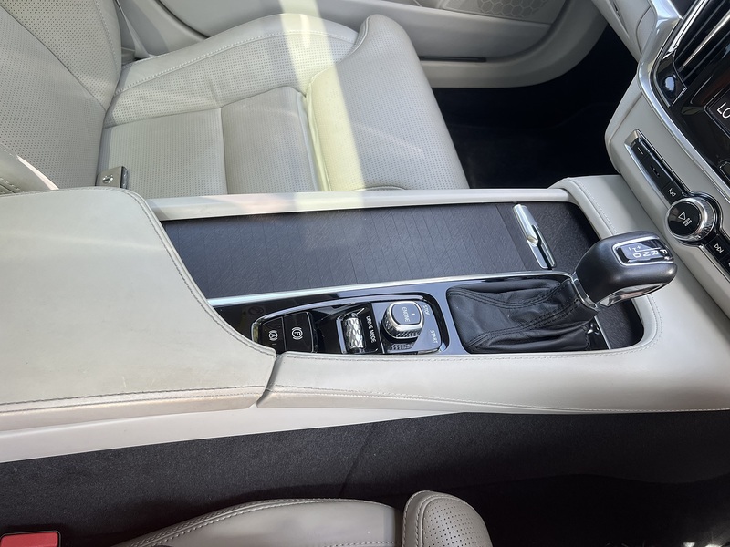 Volvo V90 T5 Cross Country Awd - U12311