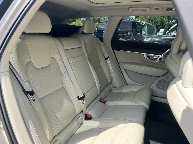 Volvo V90 T5 Cross Country Awd - U12311