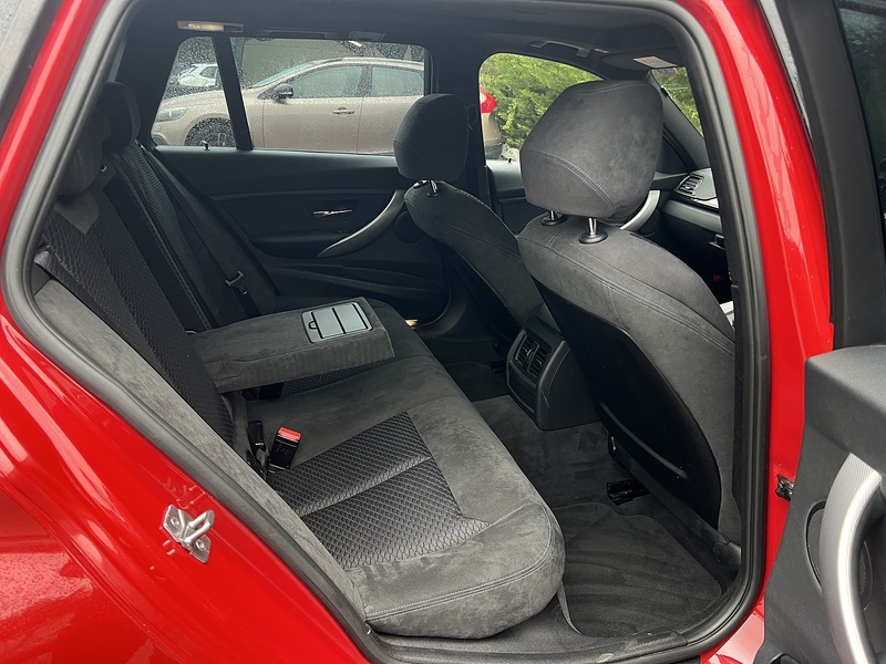 BMW 3 Series 320I M Sport Touring - U12313
