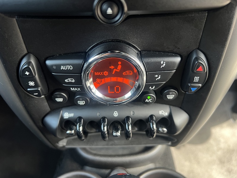 Mini Mini Countryman Cooper - U12316