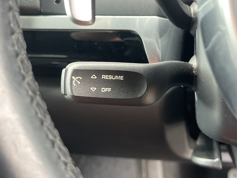 Porsche Cayenne V6 Platinum Edition - U12318