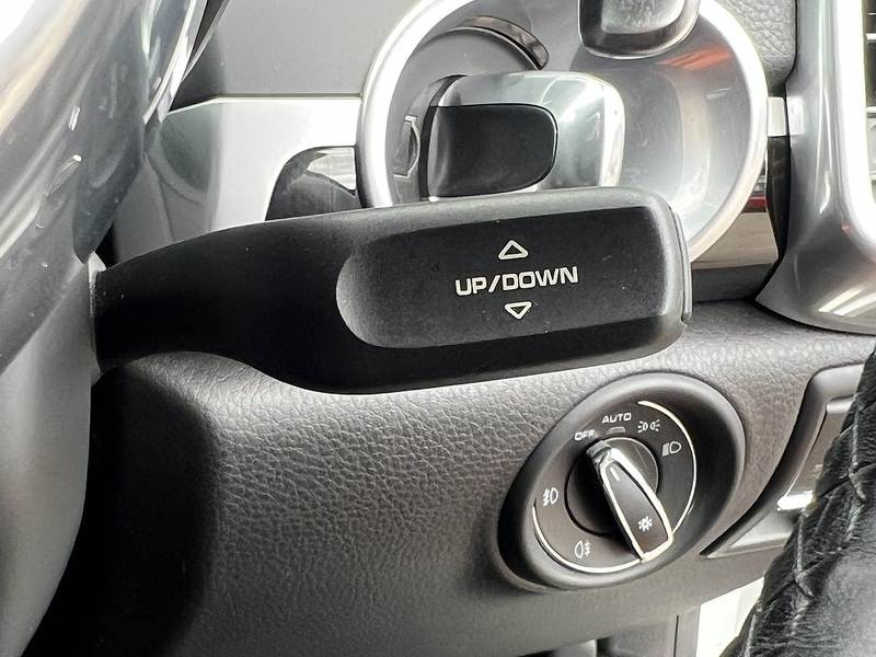 Porsche Cayenne V6 Platinum Edition - U12318
