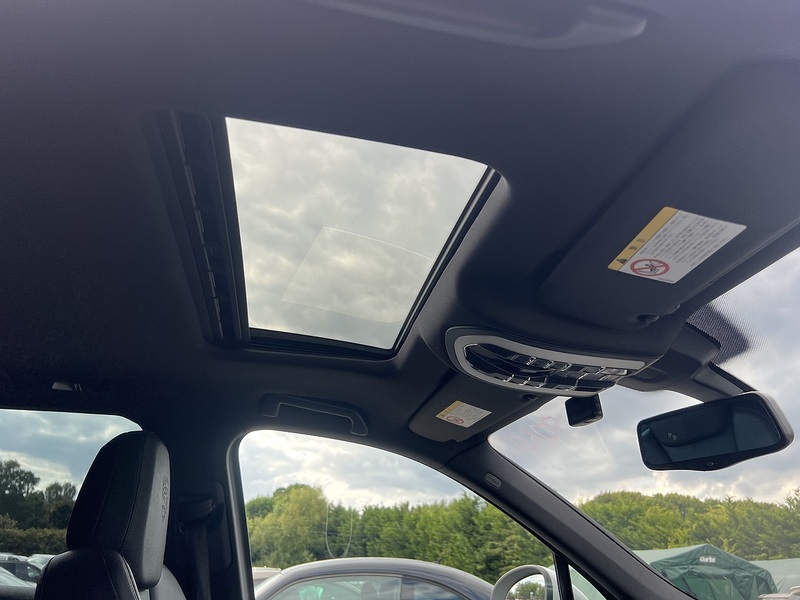 Porsche Cayenne V6 Platinum Edition - U12318