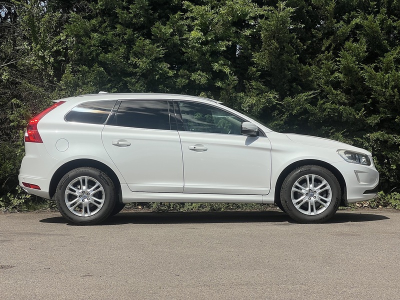 Volvo Xc60 T5 Se Lux Nav - U12319