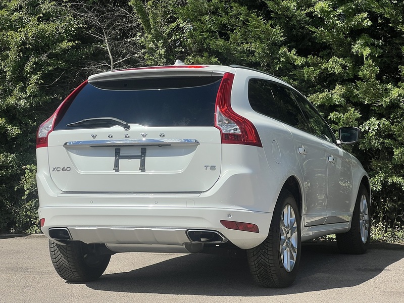 Volvo Xc60 T5 Se Lux Nav - U12319