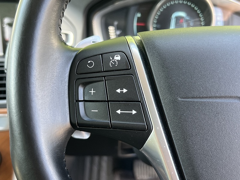 Volvo Xc60 T5 Se Lux Nav - U12319